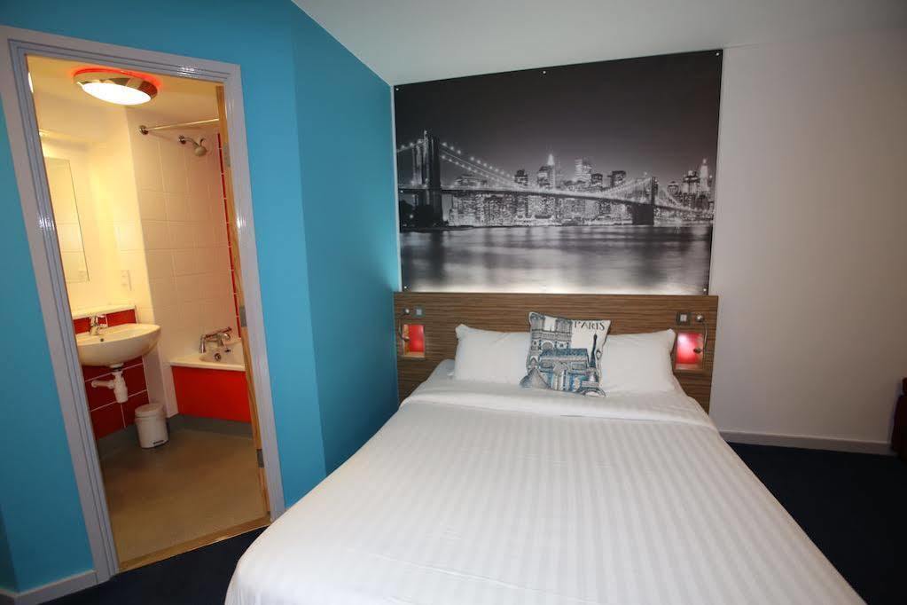 Citilodge Wakefield Hotel By Roomsbooked Esterno foto